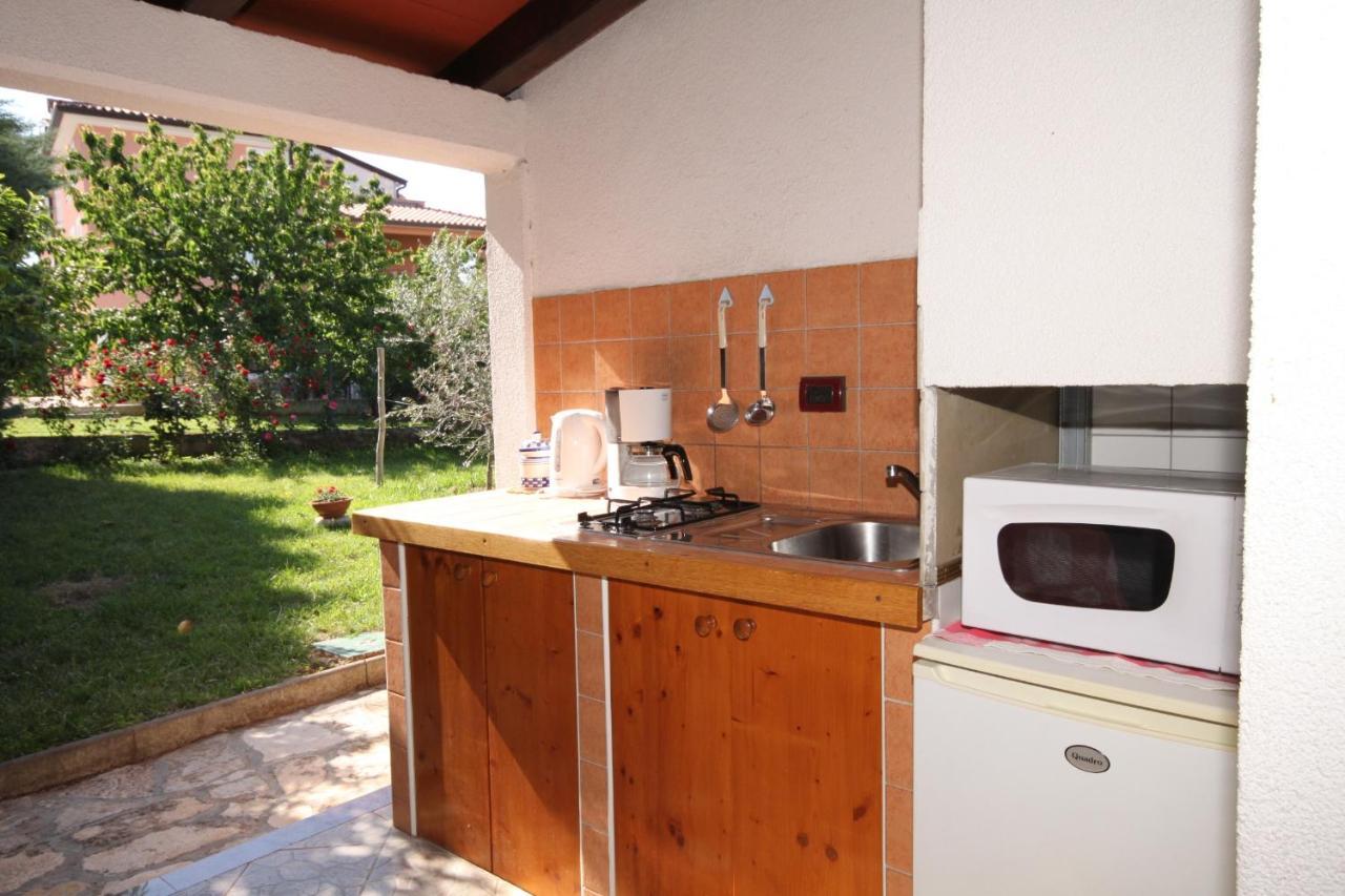 Studio Umag 7666A ภายนอก รูปภาพ
